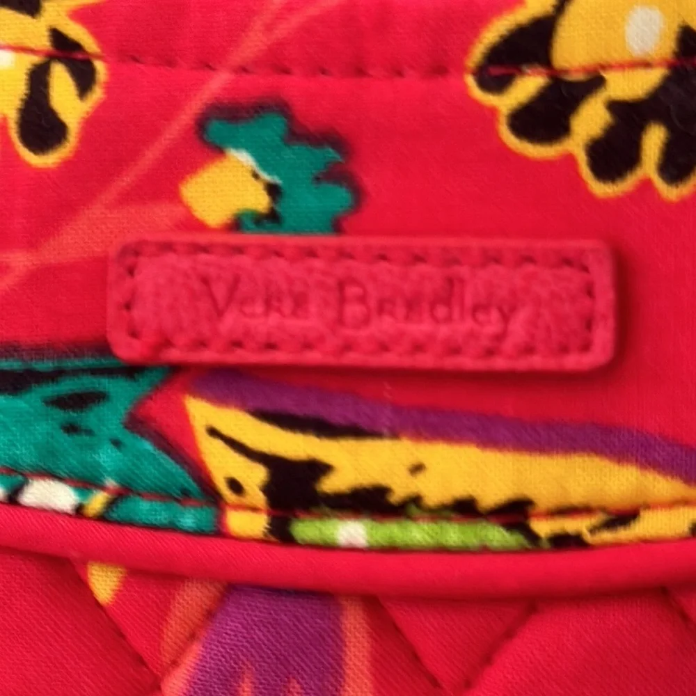 Vera Bradley shoulder bag in Rumba pattern